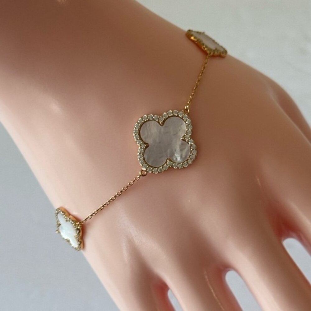 Rachel Zoe Gold Plated 925 Ster Silver Revers Bracelet Pave 3 Clover Moth OPearl